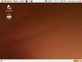 Ubuntu904 Install - 07 Live Desktop.png